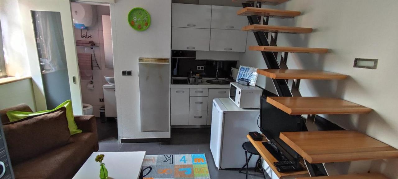 Studio Apartment Bombon Szarajevó Kültér fotó